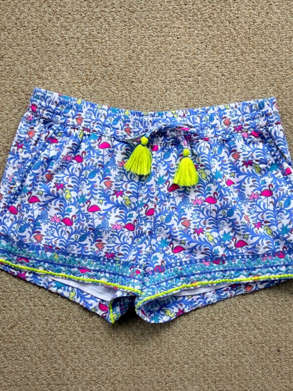 Vineyard Vines Pink & Blue Flamingo Print Shorts with Yellow Tassels Size XS